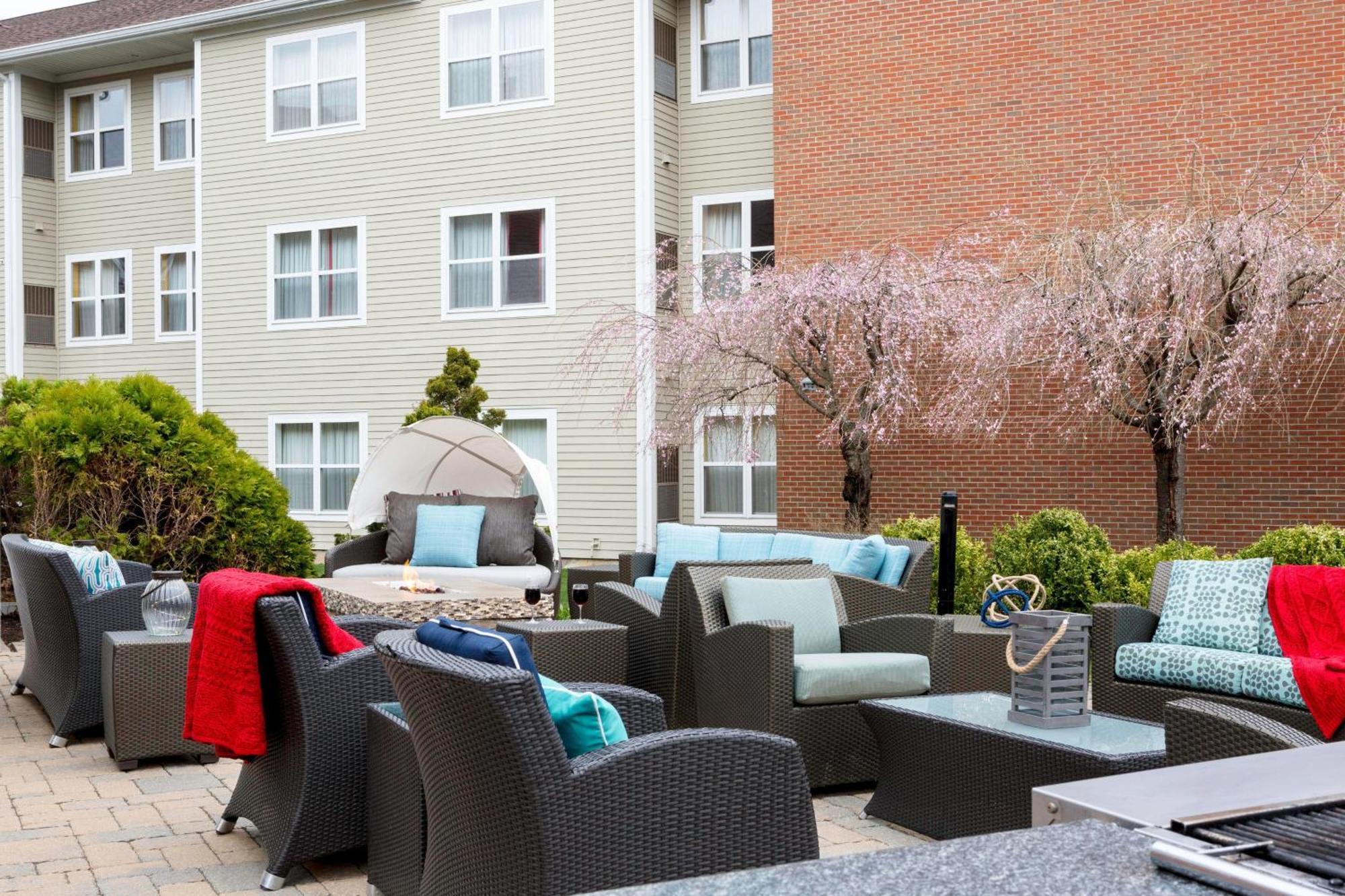 Residence Inn By Marriott Portsmouth Exterior foto